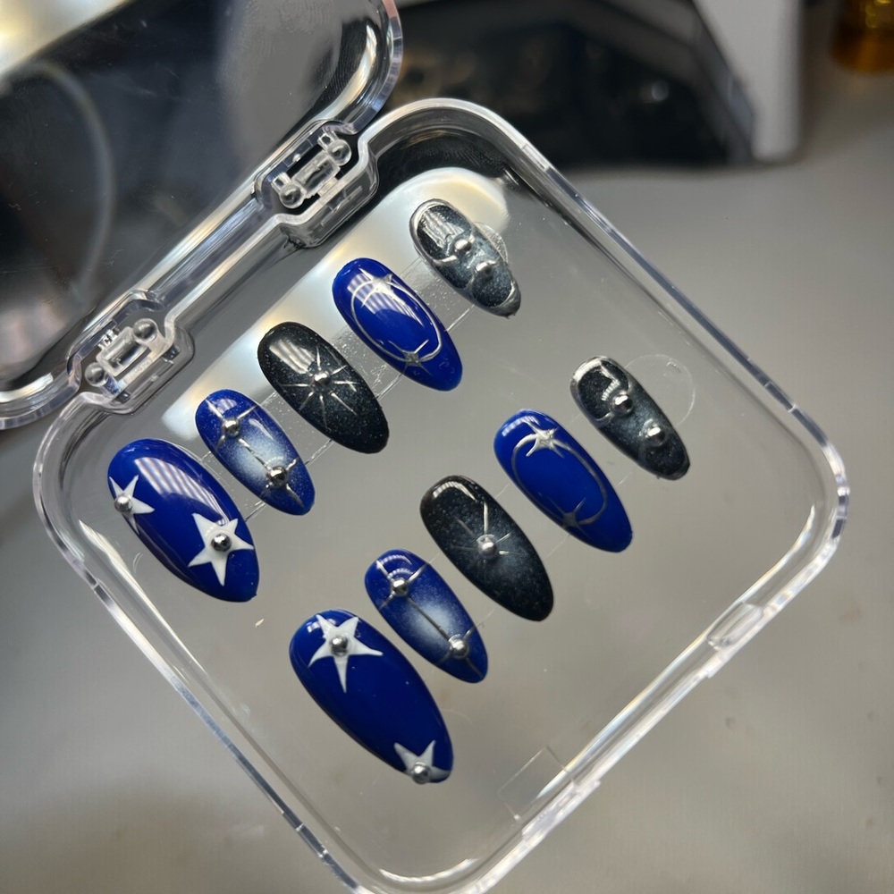 Custom Press On Nails - image 2